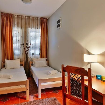 Apartments Misko Utjeha Luaran gambar