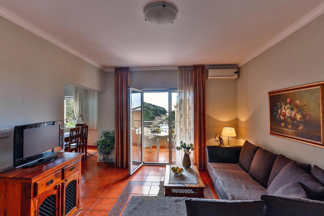 Apartments Misko Utjeha Luaran gambar