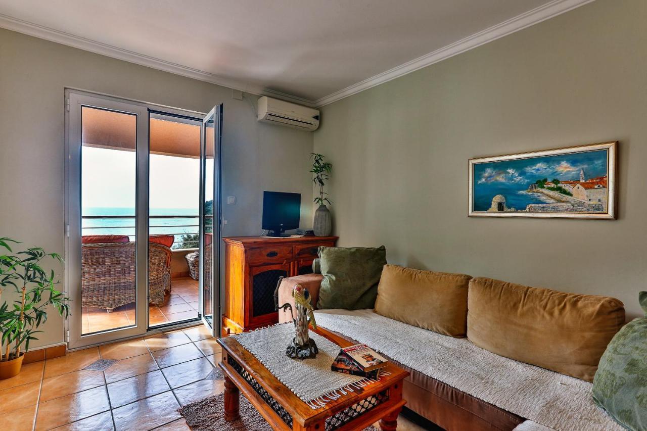 Apartments Misko Utjeha Luaran gambar